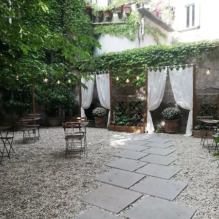 Navona Secret Konukevi