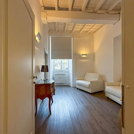 Navona Secret 3*