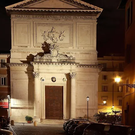 Navona Secret Guest house 3*